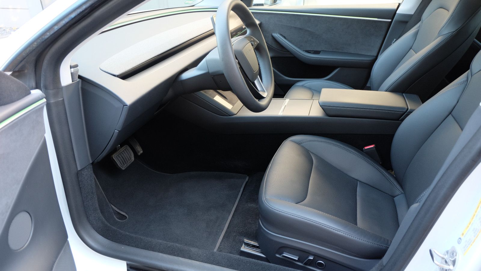 Tesla Model 3 Long Range Dual Motor AWD HIGHLAND AHK foto 9