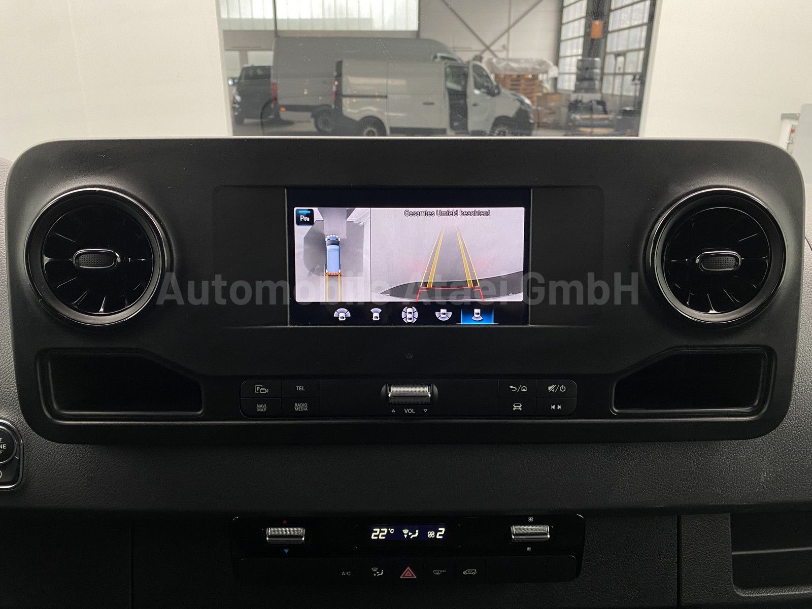 Fahrzeugabbildung Mercedes-Benz Sprinter 315 MAXI 360° KAMERA+ NAVI 3156