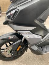 SYM ADX 300, TOP-CASE. ABS, TCS - SYM ADX 300