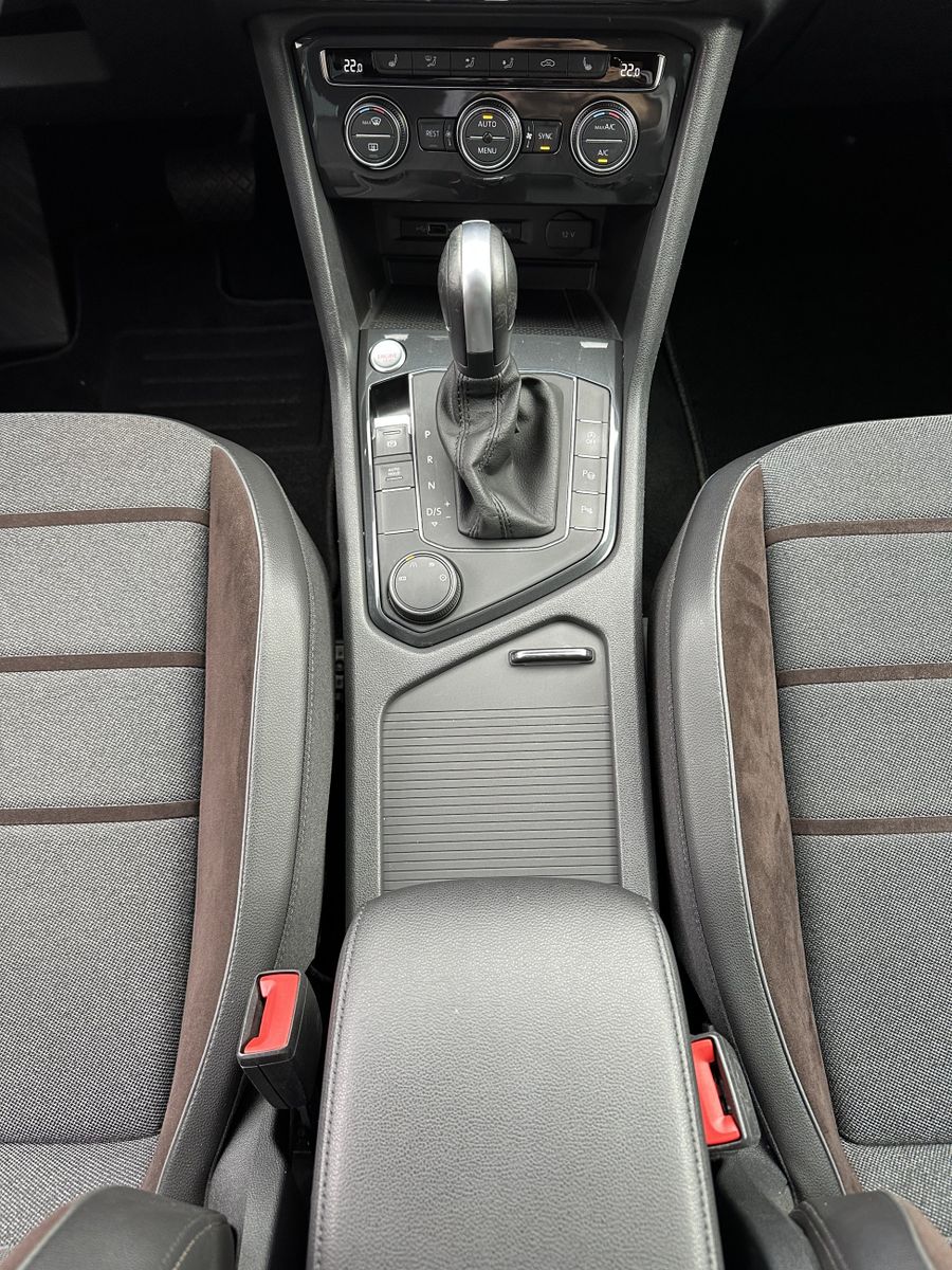 Fahrzeugabbildung SEAT Tarraco 1.5 TSI DSG Xcellence NAV+LED+ACC+KAMERA