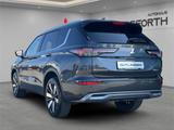 Mitsubishi Outlander Plug-in Hybrid Intro Edition 2.4l - Mitsubishi Outlander: 2.2