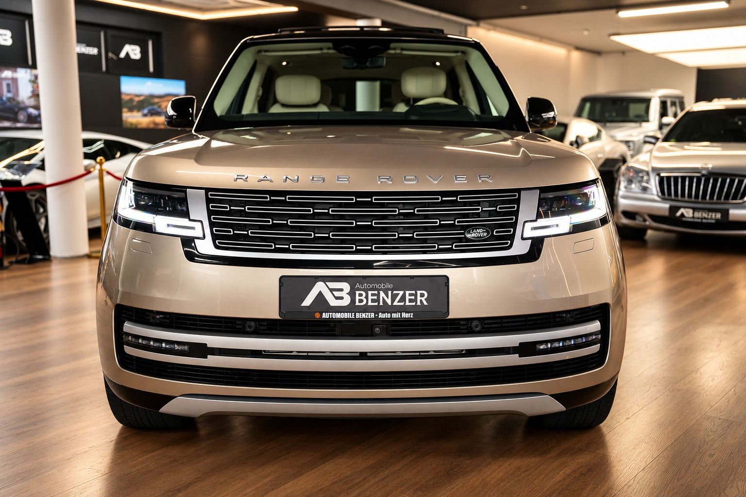 Fahrzeugabbildung Land Rover Range Rover P530 Autobiography *FondTV*Meridian*