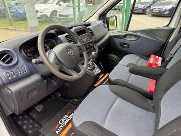 Opel Vivaro - 9