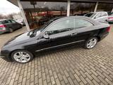 Mercedes-Benz CLK 220 CLK Coupe CLK 220 CDI - schwarze Mercedes-Benz CLK 220