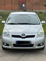 Toyota Corolla  verso  7 SItzer D4D - Toyota Corolla Verso aus 2007 mit Diesel-Antrieb