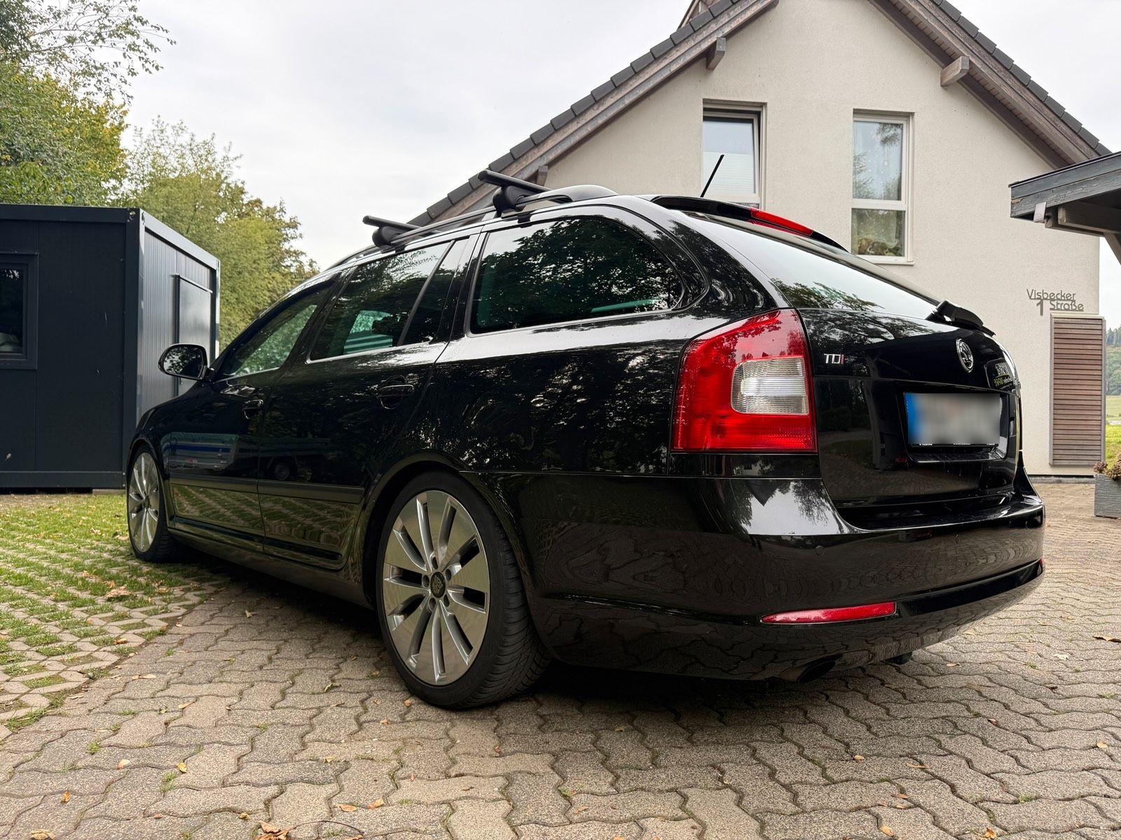 Skoda Octavia 2012 — photo 8