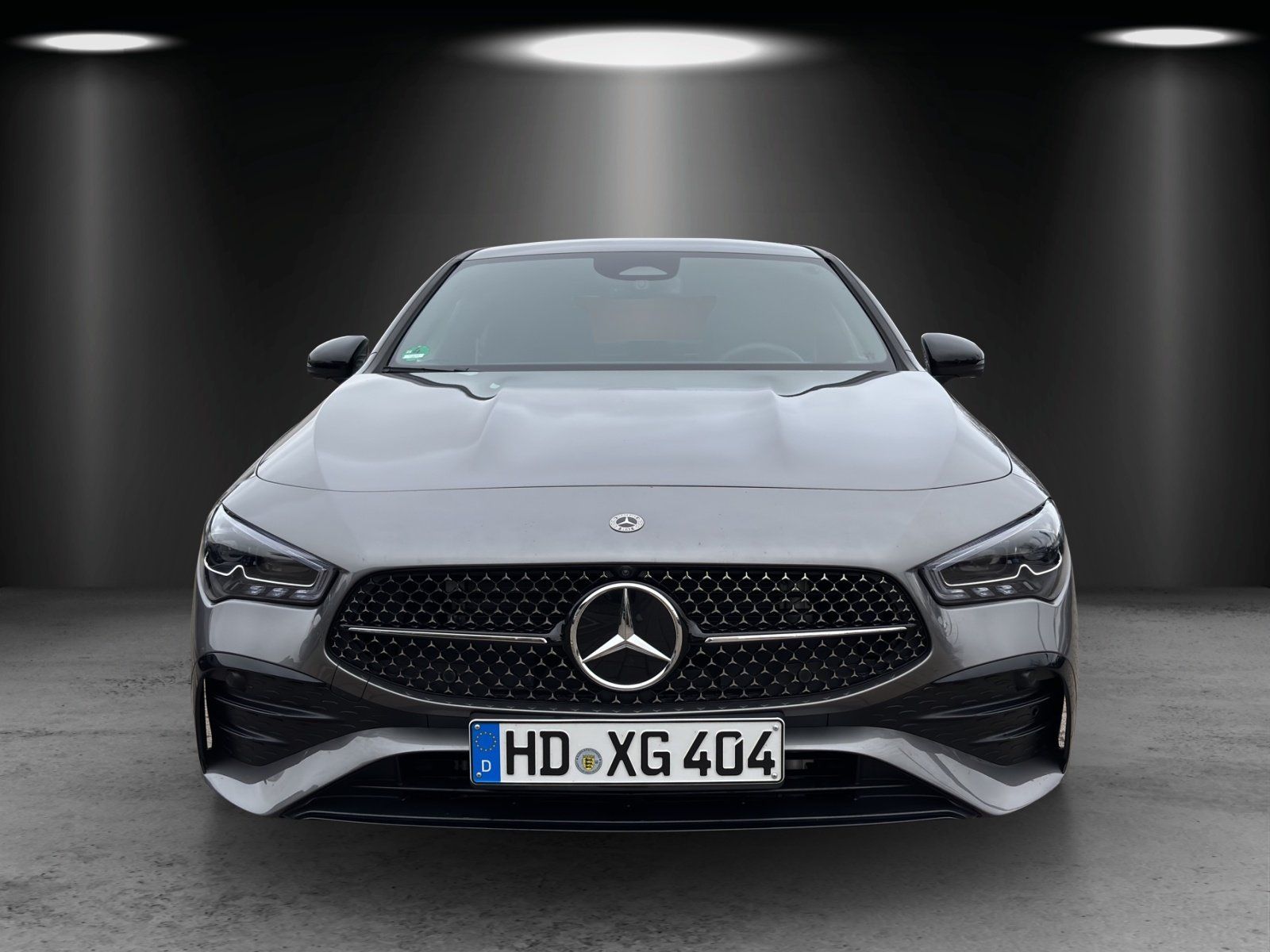 Fahrzeugabbildung Mercedes-Benz CLA 220 d Coupé AMG 360° MULTIBEAM KeylessGo