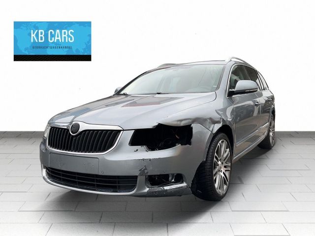 Skoda Superb Combi Elegance|Pano|BiXenon|Sitzh|AHK