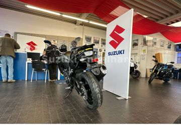 Suzuki V Strom 800