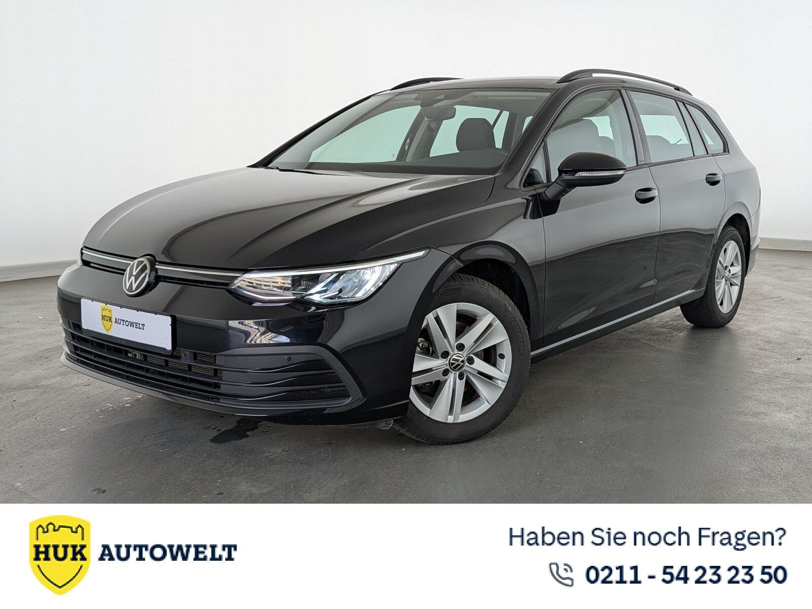 Volkswagen Golf VIII 1.0 TSI Life OPF LED+CARPLAY+SHZ+RFK+