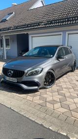 Mercedes-Benz A 45 AMG Mercedes-AMG A 45 4MATIC DCT Merced...
