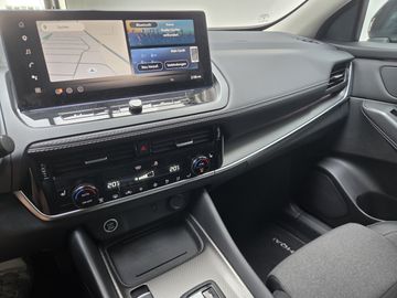 Nissan Qashqai - 10