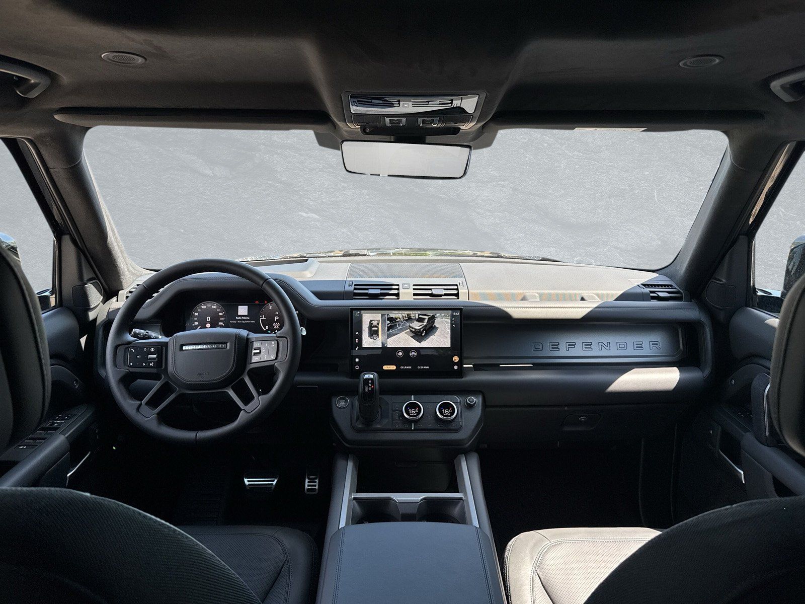 Land Rover Defender 110 3.0 Diesel D300 AWD X foto 4
