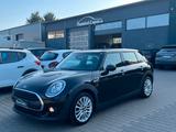 MINI ONE Clubman One/Automatik/SHZ/PDC/Allwetter/ZV/ - MINI One Clubman mit Benzin-Antrieb: Automatik