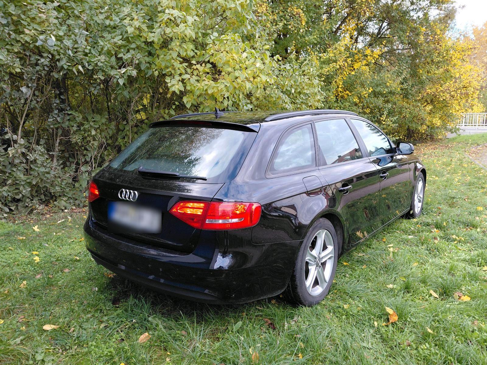 Audi A4 2014 — photo 7
