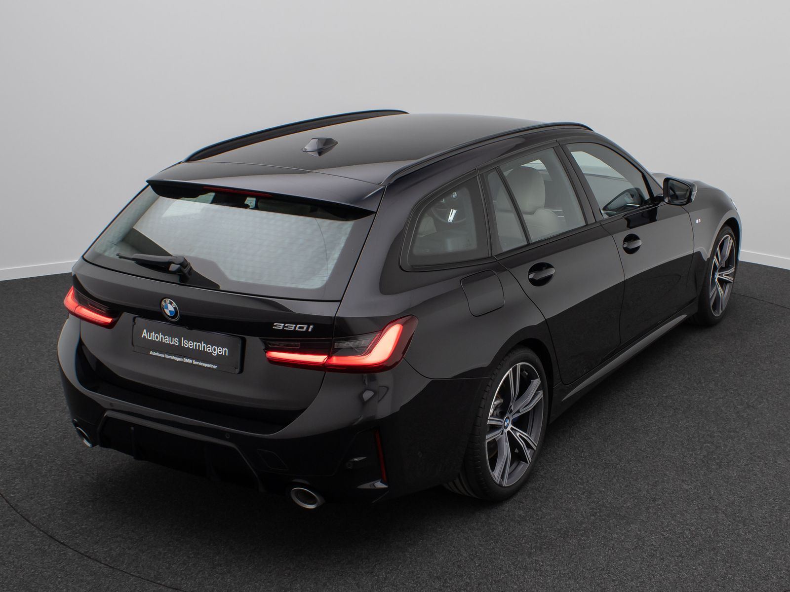 Fahrzeugabbildung BMW 330i MSport DAB Memory Kamera H/K Komfort 19Zoll