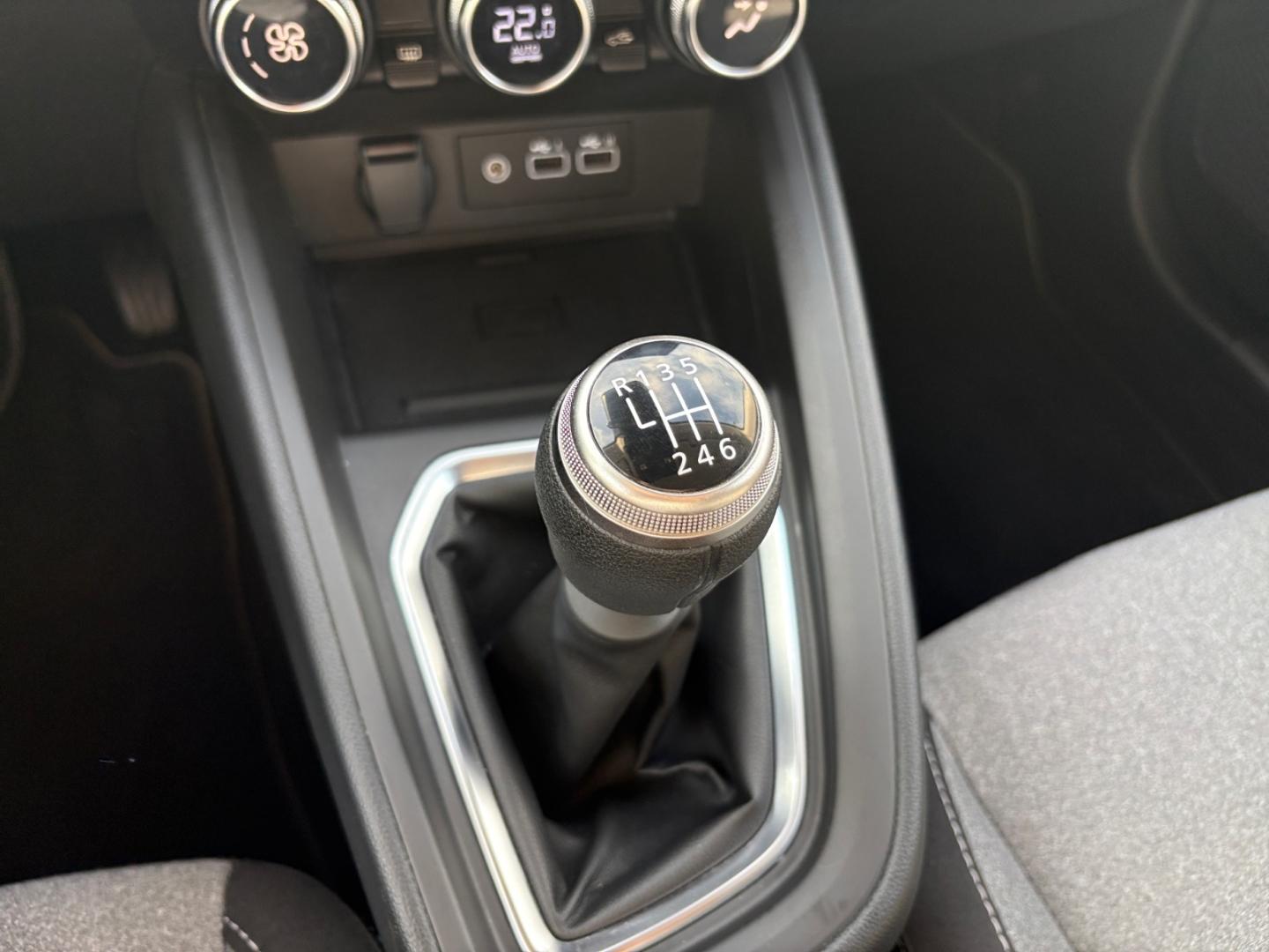 Mitsubishi Colt 1.0 Plus *LED*Navi*CarPlay*SHZ*PDC*CAM*DAB*, миниатюра 24