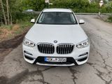 BMW X3 xDrive20i xLine AT AHK Leder Sportsitze - BMW X3 aus 2019