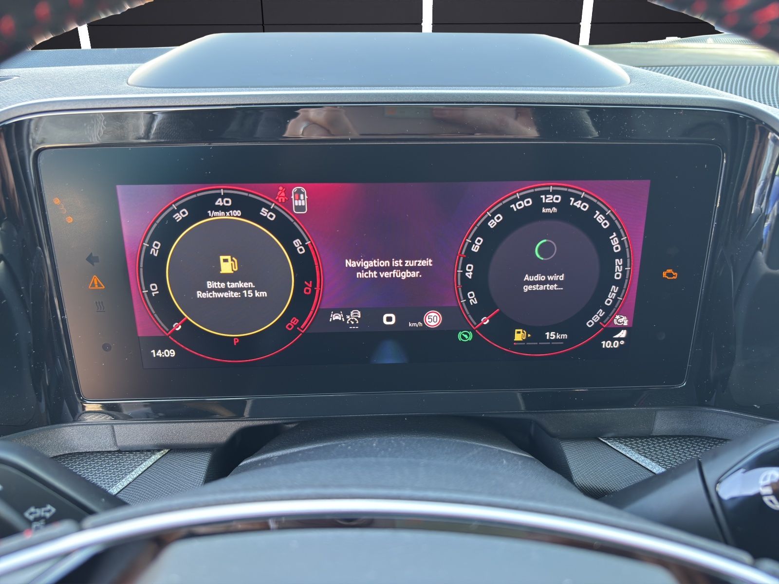 Fahrzeugabbildung SKODA Kodiaq RS 2.0 TSI 4x4 AHZ HUD MATRIX DCC