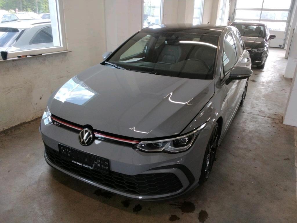 Volkswagen Golf VIII GTI DSG/PANO/R-CAM/VIRTUAL/LED/18z