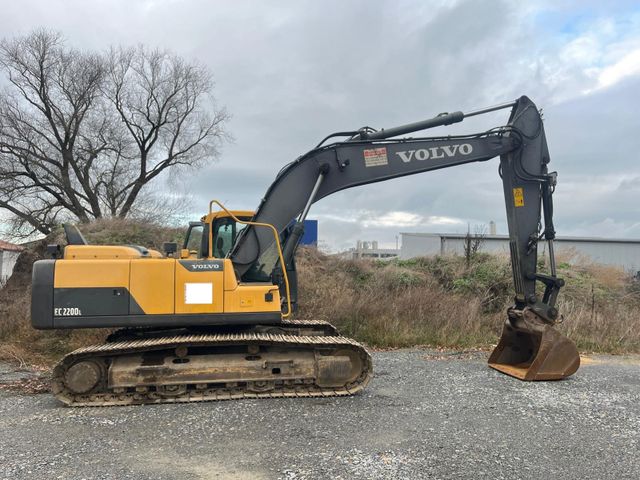 Volvo EC 220 DL