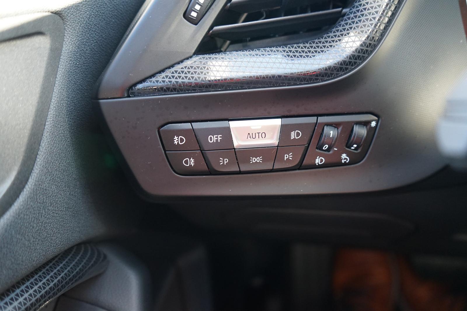 BMW 1 Series d xDrive Sport Line LED Navi Spurhalte DAB, миниатюра 22