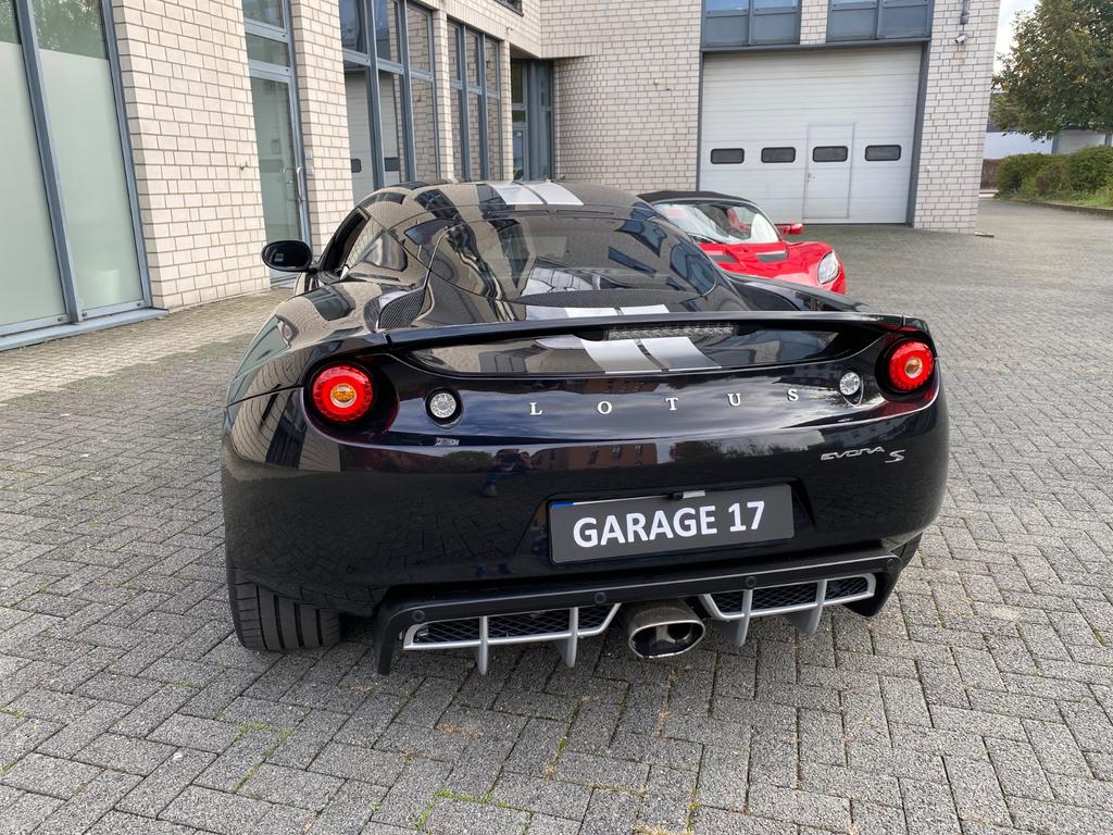 Lotus Evora