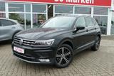 Volkswagen Tiguan 2.0 4Motion Klimaaut. LED Navi PDC AHK - Volkswagen Tiguan mit Benzin-Antrieb