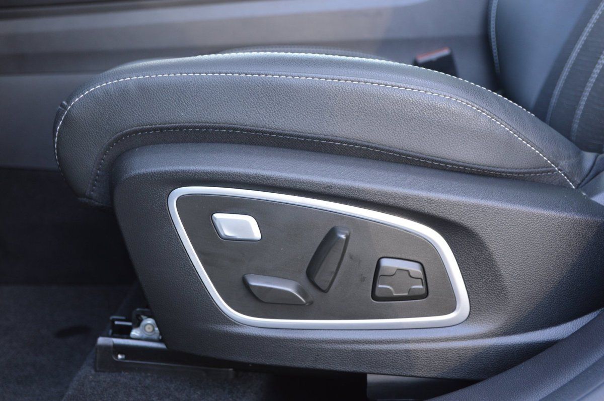 Fahrzeugabbildung Renault Austral Panoramadach Winterp. LED Techno