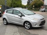 Ford Fiesta Titanium Auto. *nur 65000 Km *Ambiente - Ford Fiesta Gebrauchtwagen