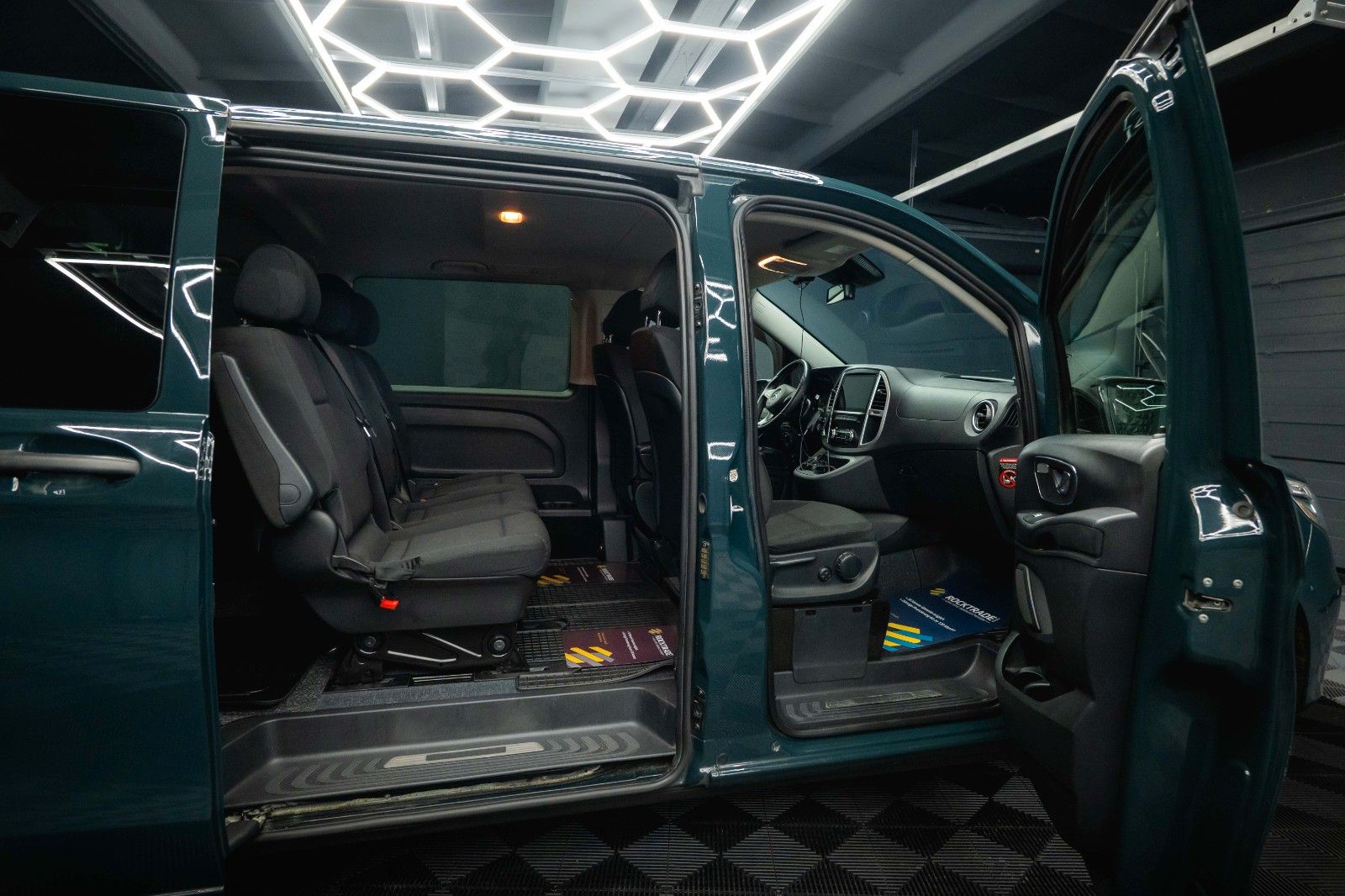 Fahrzeugabbildung Mercedes-Benz Vito Mixto 119 CDI lang *LED*Kamera*CarPlay*19%*