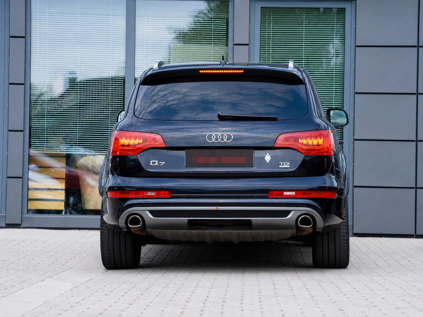 Audi Q7 3.0 TDI quattro 2x S line | 245 ch | BVA | Diesel | 200 000 km | 17 980 € | 11/2013 | 6 places | Toit panoramique | Caméra | Suspension pneumatique | Bose