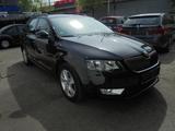 Skoda Octavia Combi Ambition *Scheckheft Shz Pdc Alu* - Skoda Gebrauchtwagen in Duisburg