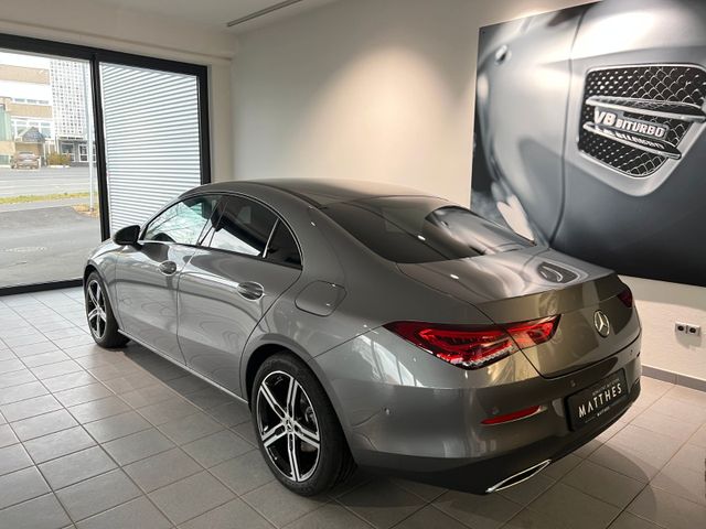 Fahrzeugabbildung Mercedes-Benz CLA 200 Coupe Progressive/Night/Kamera/Ambiente
