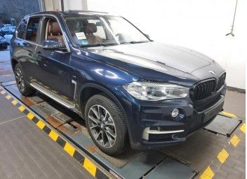 BMW X5xD30d/Aut/NaviProf/Xen/Panor/DrivAss+/3-Reihe