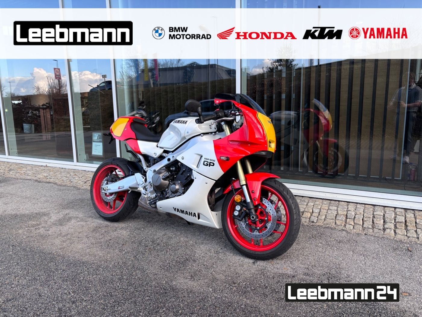 Fahrzeugabbildung Yamaha XSR 900 GP, Kurzer Kennzeichenhalter,