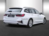 BMW 318i Touring Advantage Auto Aut. Klimaaut. PDC - gebrauchte BMW 318 aus dem Jahr 2022