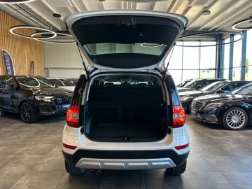 Skoda Yeti Adventure *TÜV*Xenon*Scheckheftgepfl.*Navi*