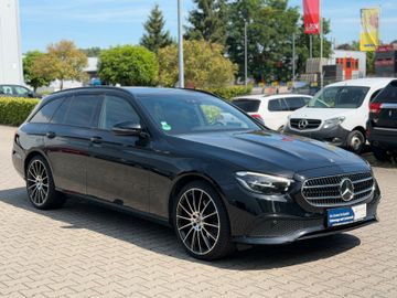 Mercedes E 200 - 1