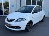 Lancia Ypsilon 1.0 Hybrid Gold Plus CARPLAY/RETR - Lancia aus 2023