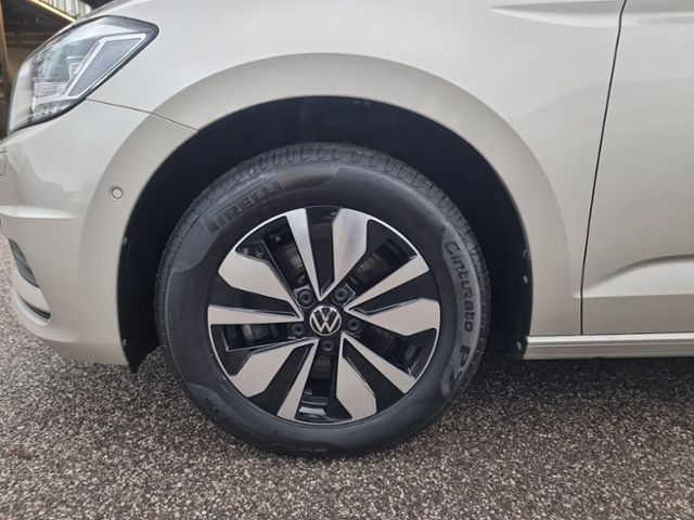 Fahrzeugabbildung Volkswagen Touran MOVE 2,0 TDI DSG 7-SITZER NAVI AHK KAMERA