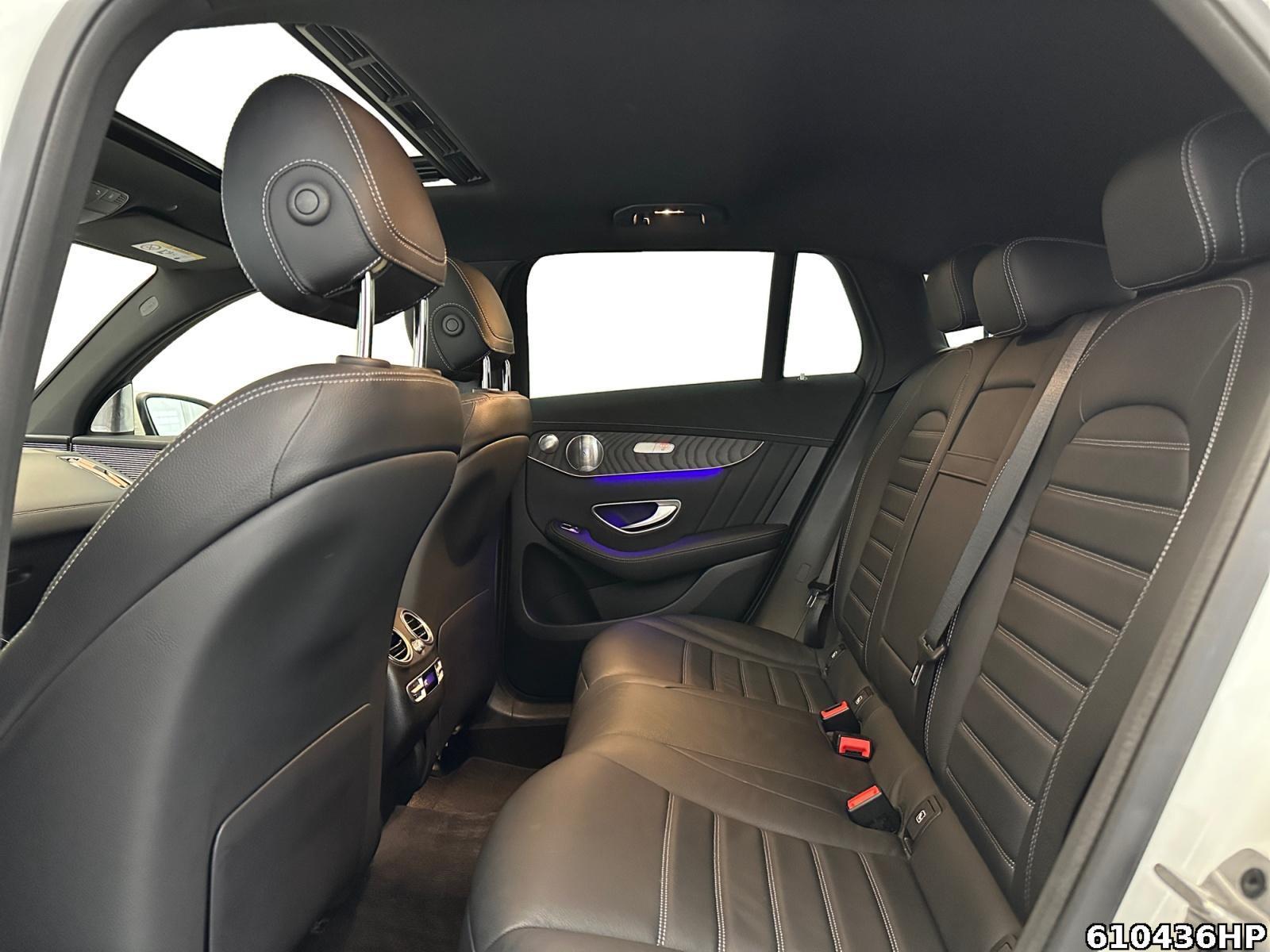 Mercedes-Benz EQC 400 4M AMG Line Burmester Distronic Head-up