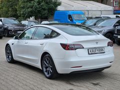 Fahrzeugabbildung Model 3 Long Range Dual AWD