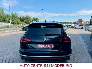 Volkswagen Touareg - 7
