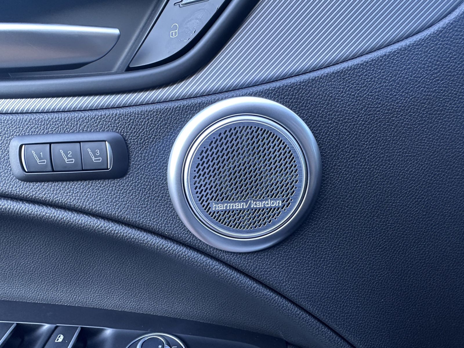 Alfa Romeo Stelvio - Bild 14