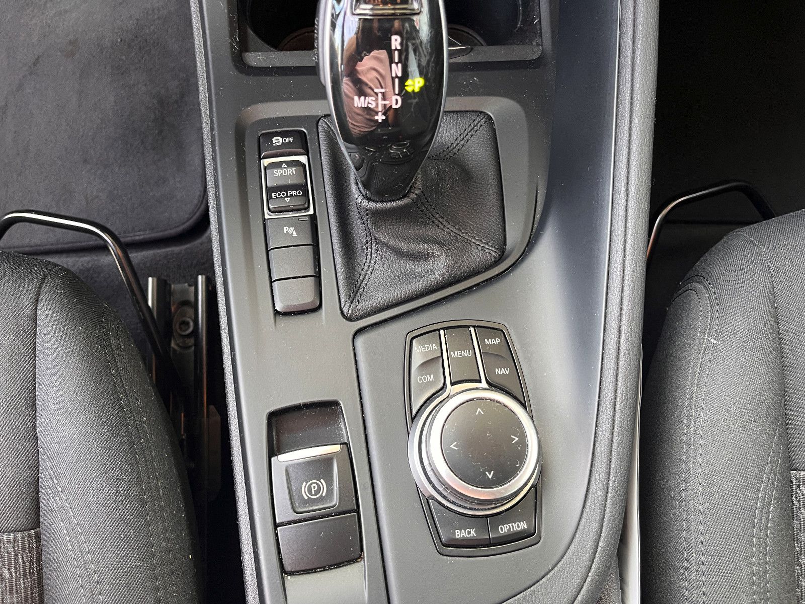 Fahrzeugabbildung BMW X1 sDrive 18 d