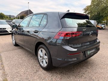 Volkswagen Golf - 9