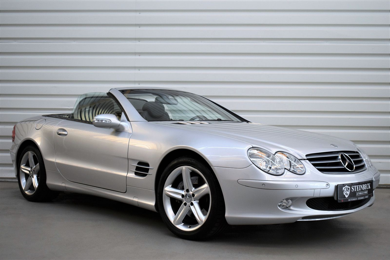 Mercedes-Benz SL 500 Edition+Bi-Xenon+Memory+Keyless+SHZ+PDC
