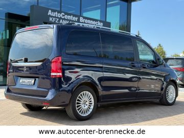 Mercedes V 220 - 7