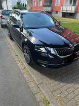 Skoda Octavia 2.0 TDI DSG Laurin&Klement - Skoda Octavia: Laurin